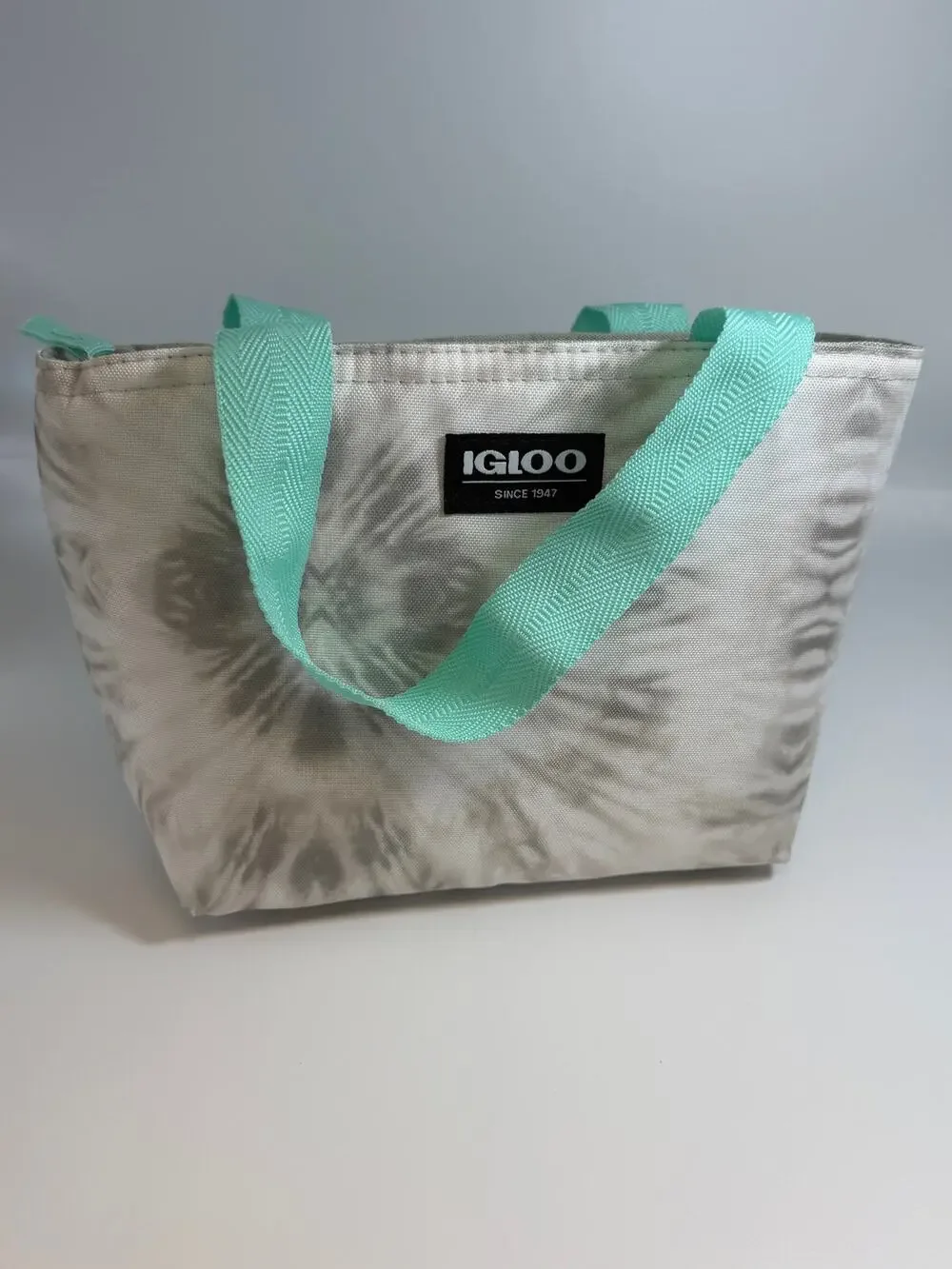 Igloo Mini Essential Insulated Tote Cooler Bag Gray Tie Dye Aqua 9 Can